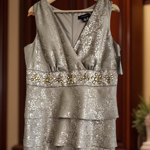 R & M Richards Embellished Taupe,midi,tiered,Gown SZ 16 NWT Mother of the Bride - Picture 5 of 5